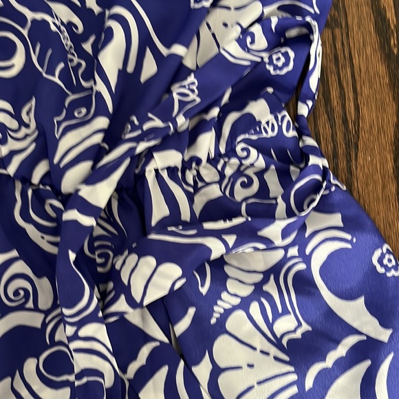 Lilly Pulitzer Strapless Romper w/ Belt — Blue & White Seashell Pattern 🐚 - Picture 4 of 5